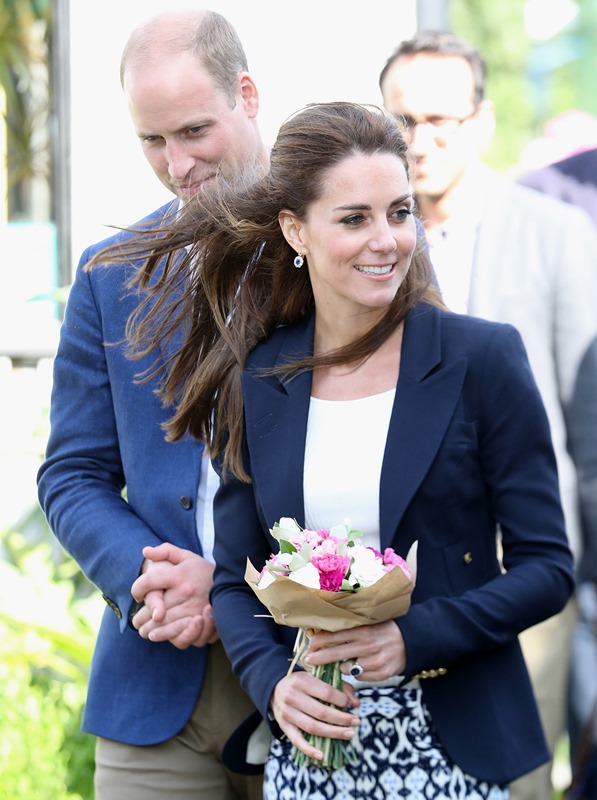 Το παντελόνι της Kate Middleton κοστίζει μόλις 25 δολάρια