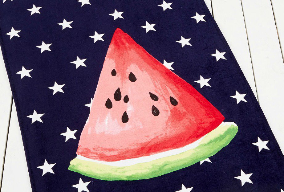 Χρησιμοποιήστε στο μπάνιο σας πετσέτα θαλάσσης αντί για κανονική πετσέτα μπάνιου.